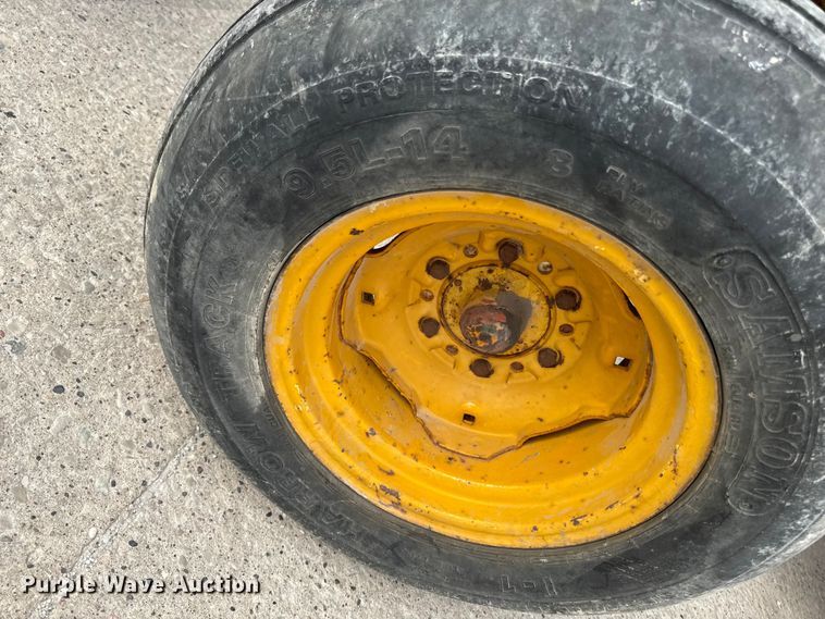 image for item EQ5002 1963 John Deere 1010 tractor