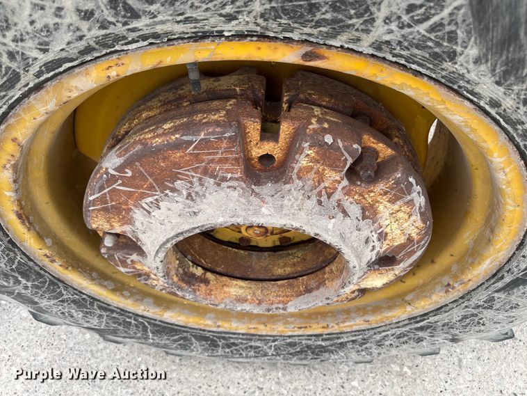 image for item EQ5002 1963 John Deere 1010 tractor