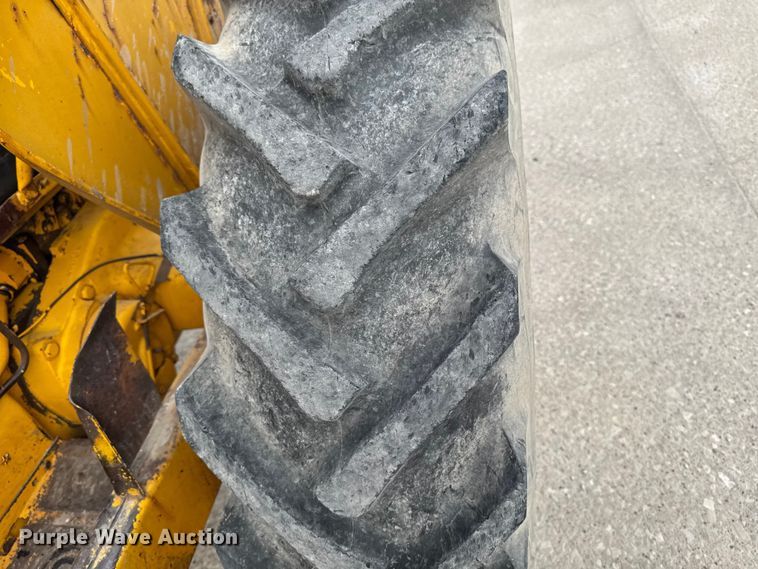 image for item EQ5002 1963 John Deere 1010 tractor