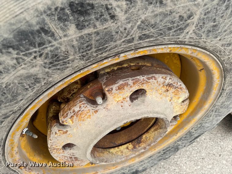 image for item EQ5002 1963 John Deere 1010 tractor