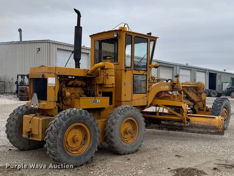 image for item EQ5007 1963 Wabco 666 rigid frame motor grader