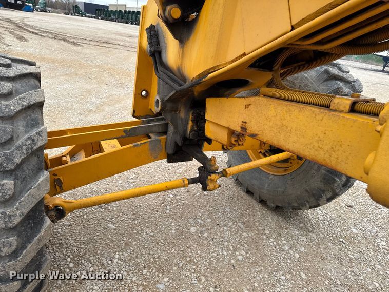 image for item EQ5007 1963 Wabco 666 rigid frame motor grader