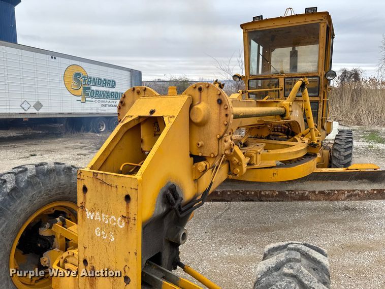 image for item EQ5007 1963 Wabco 666 rigid frame motor grader