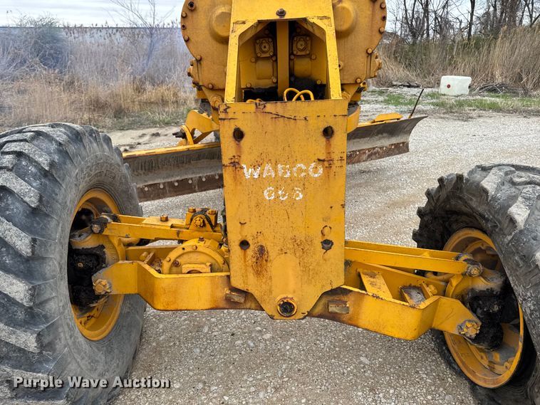image for item EQ5007 1963 Wabco 666 rigid frame motor grader