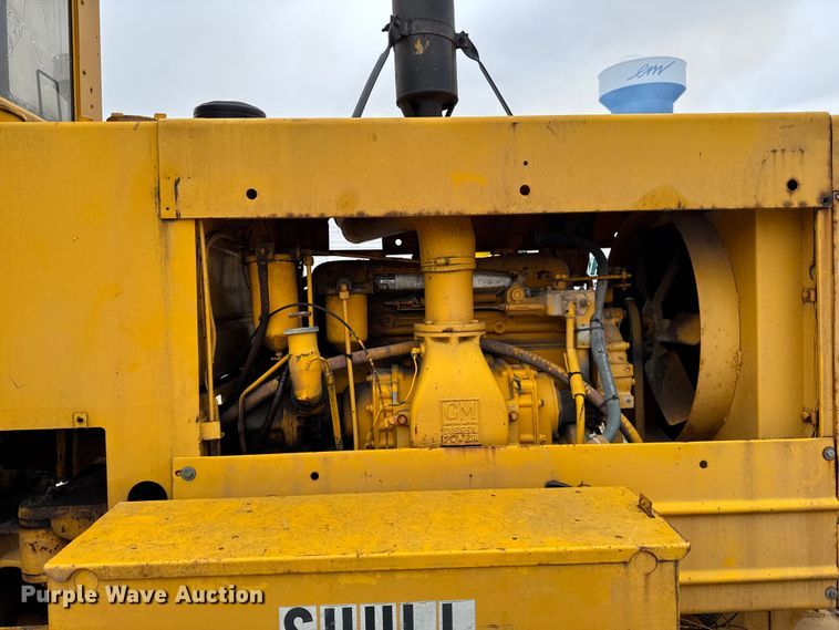 image for item EQ5007 1963 Wabco 666 rigid frame motor grader