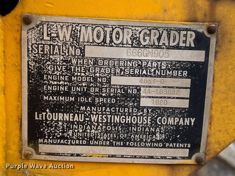 image for item EQ5007 1963 Wabco 666 rigid frame motor grader