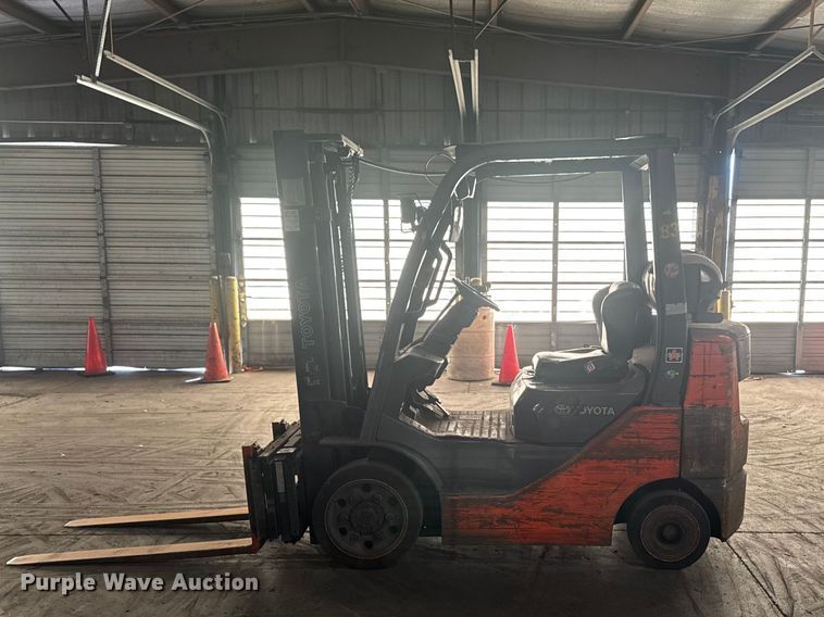 image for item EQ5008 Toyota 8FGCU25 forklift