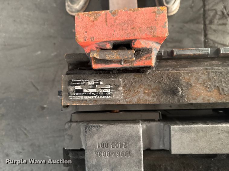 image for item EQ5008 Toyota 8FGCU25 forklift