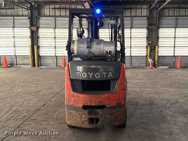 image for item EQ5009 Toyota 8FGCU25 forklift