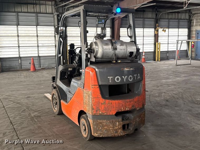image for item EQ5009 Toyota 8FGCU25 forklift