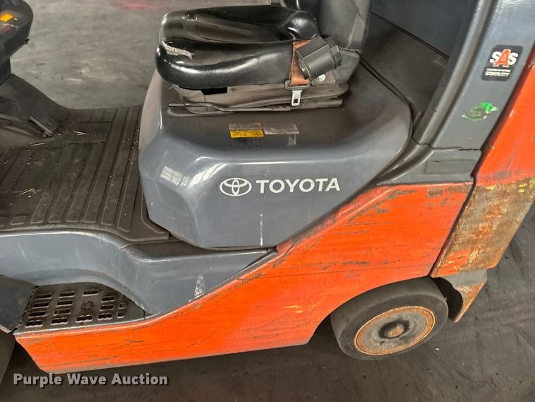 image for item EQ5009 Toyota 8FGCU25 forklift