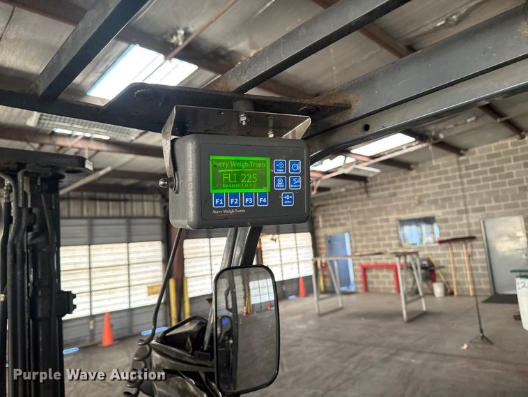 image for item EQ5009 Toyota 8FGCU25 forklift