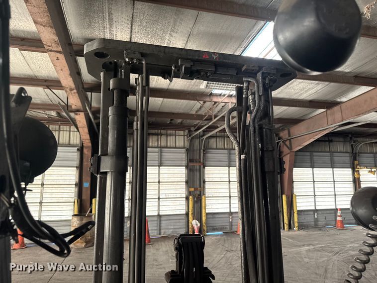 image for item EQ5009 Toyota 8FGCU25 forklift