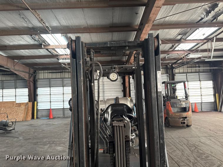 image for item EQ5009 Toyota 8FGCU25 forklift
