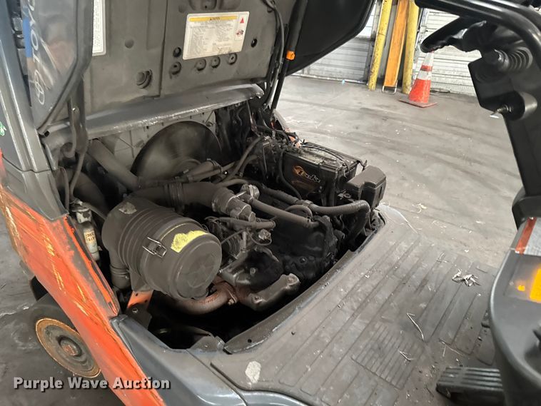 image for item EQ5009 Toyota 8FGCU25 forklift