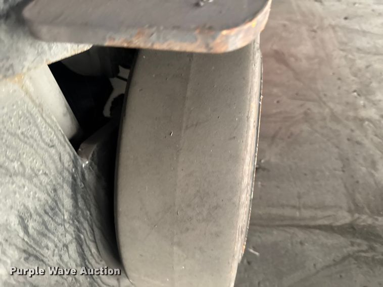 image for item EQ5009 Toyota 8FGCU25 forklift