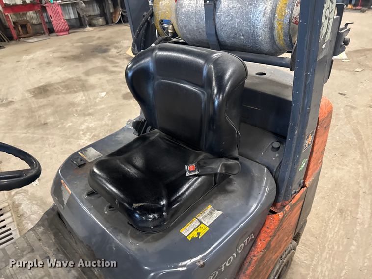 image for item EQ5018 Toyota 8FGCU25 forklift