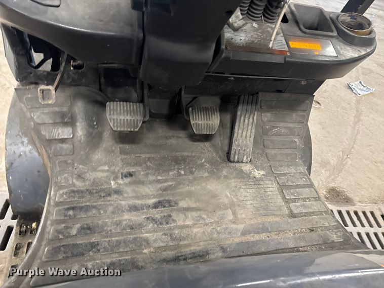 image for item EQ5018 Toyota 8FGCU25 forklift