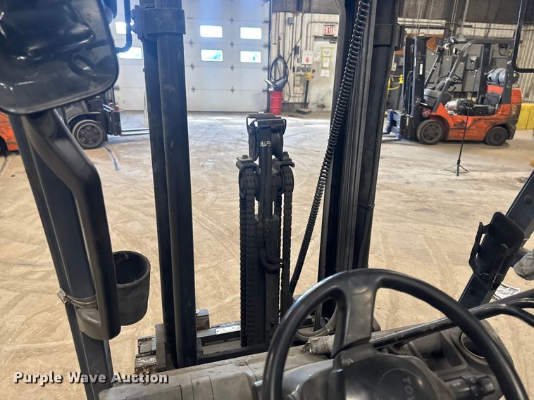 image for item EQ5018 Toyota 8FGCU25 forklift