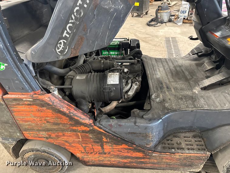 image for item EQ5018 Toyota 8FGCU25 forklift