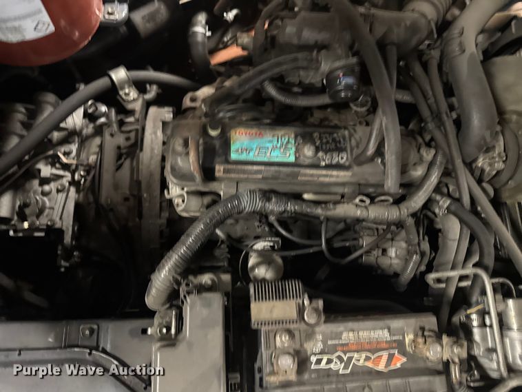 image for item EQ5019 (2) Toyota forklifts