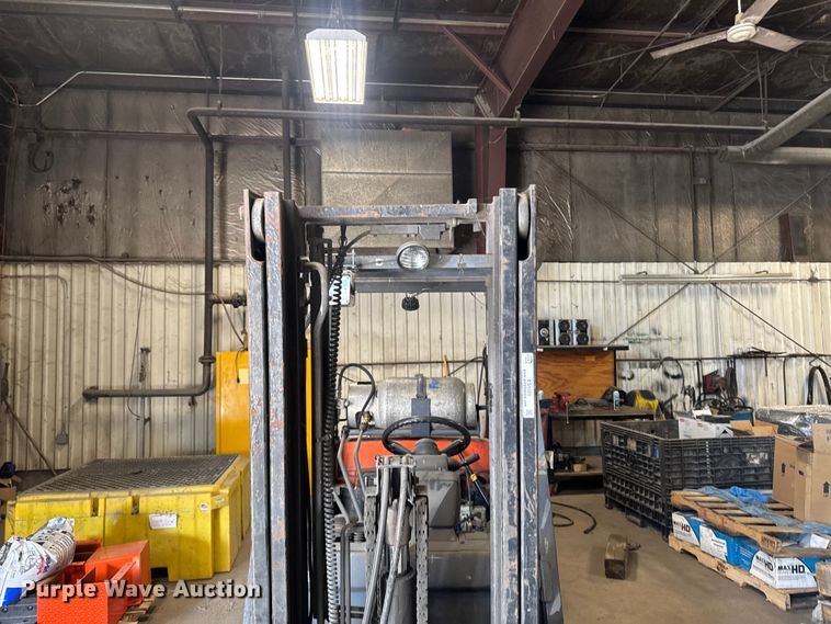 image for item EQ5020 Toyota 7FGCU25 forklift