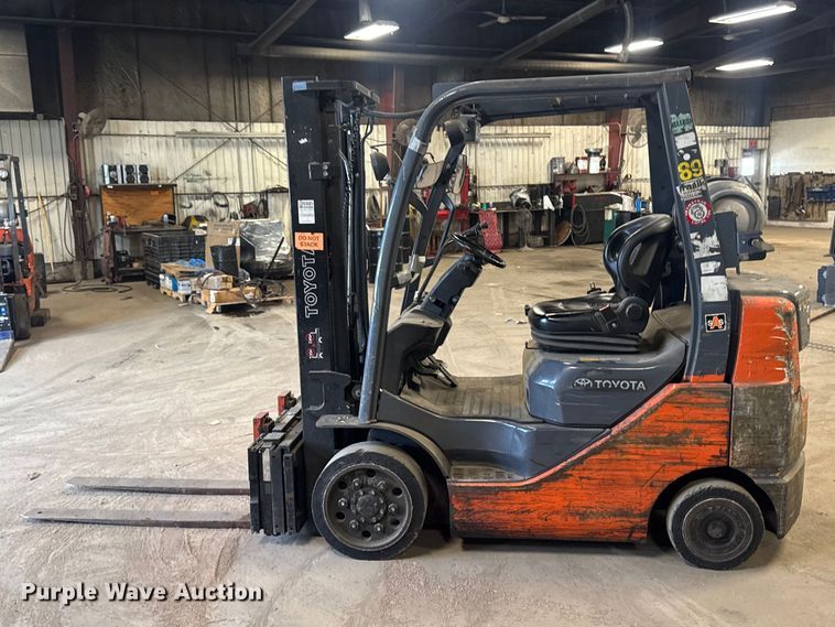 image for item EQ5021 Toyota 8FGCU25 forklift