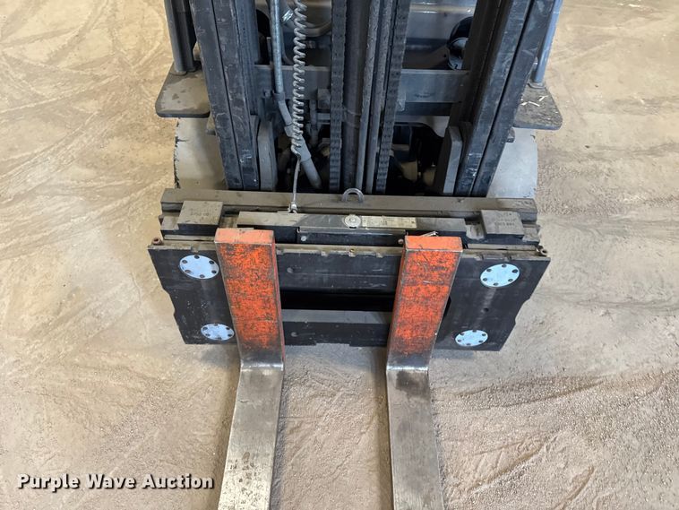 image for item EQ5021 Toyota 8FGCU25 forklift