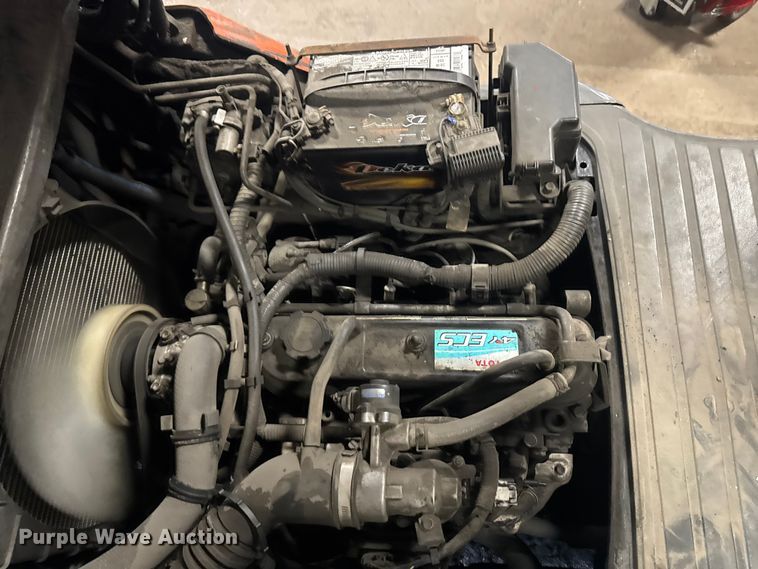 image for item EQ5021 Toyota 8FGCU25 forklift