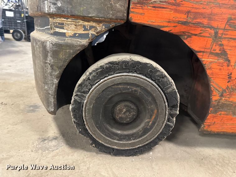 image for item EQ5021 Toyota 8FGCU25 forklift
