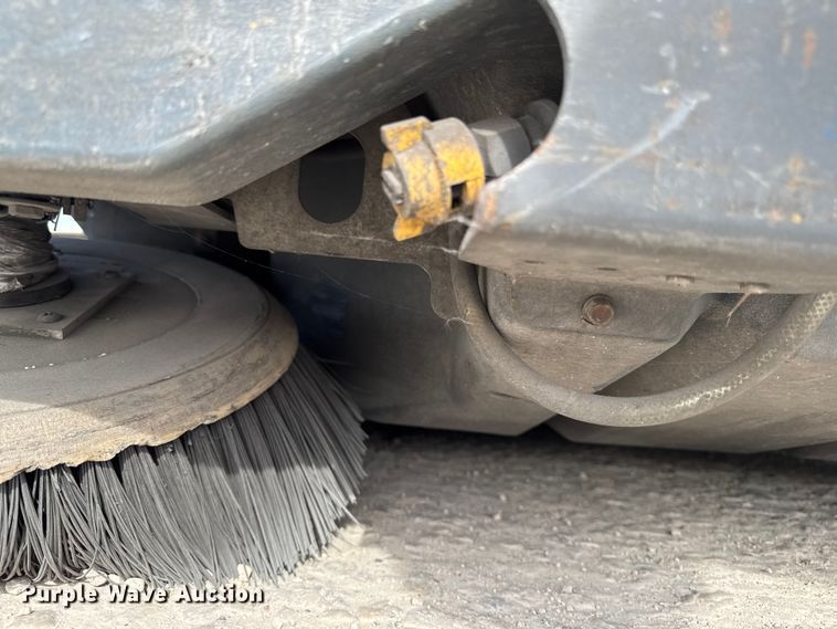 image for item ER0459 Advance Exterra 6340 floor sweeper