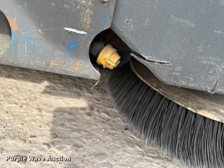 image for item ER0459 Advance Exterra 6340 floor sweeper