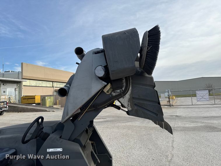 image for item ER0459 Advance Exterra 6340 floor sweeper