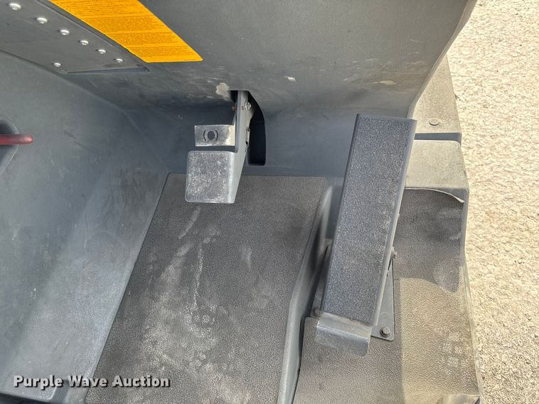 image for item ER0459 Advance Exterra 6340 floor sweeper