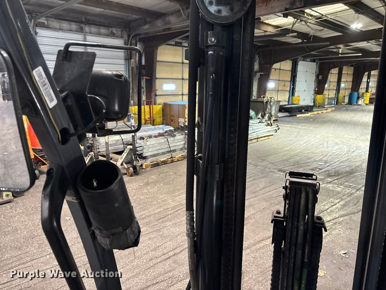 image for item FB5514 Toyota 8FGCU25 forklift