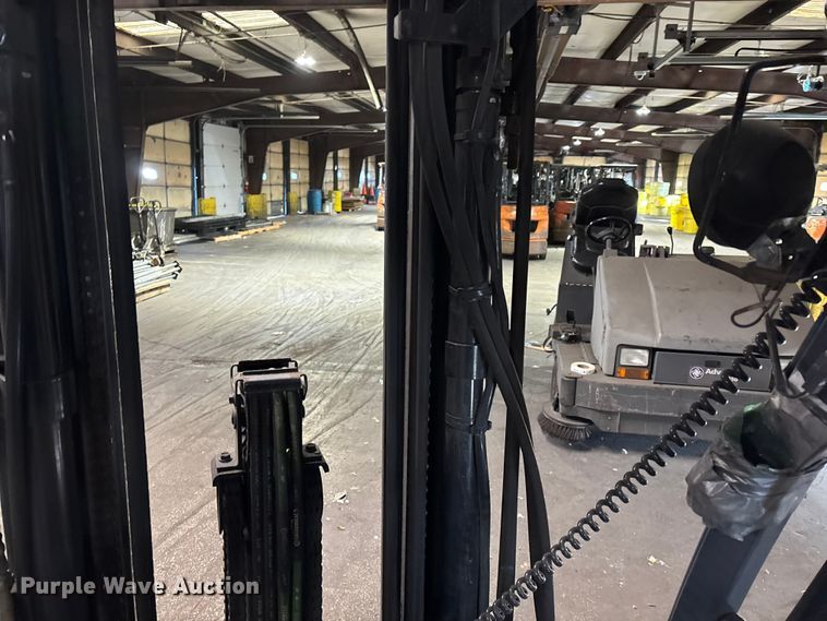 image for item FB5514 Toyota 8FGCU25 forklift