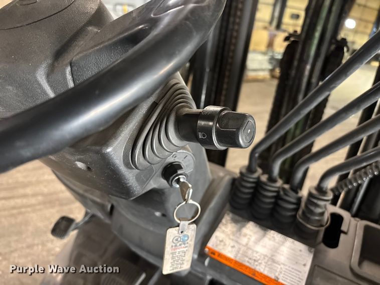 image for item FB5514 Toyota 8FGCU25 forklift