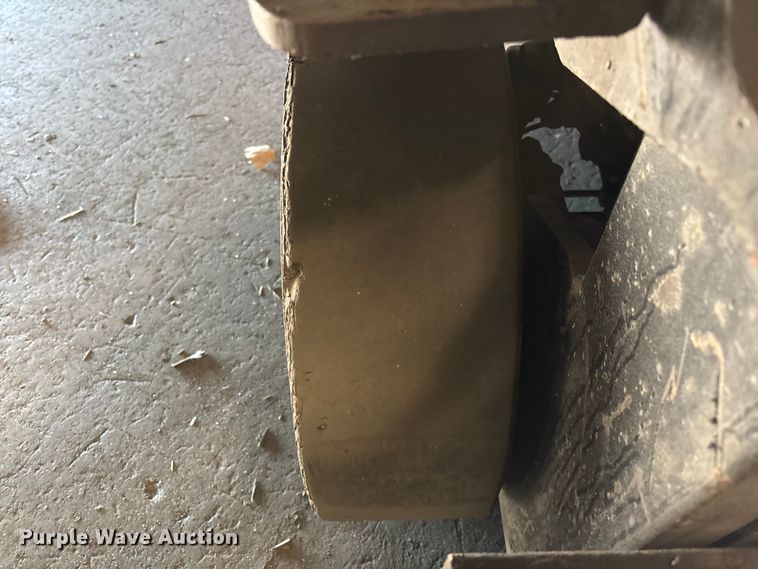 image for item FB5514 Toyota 8FGCU25 forklift