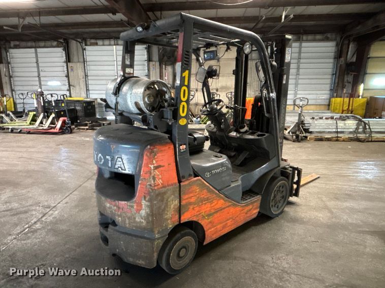 image for item FB5515 Toyota 8FGCU25 forklift