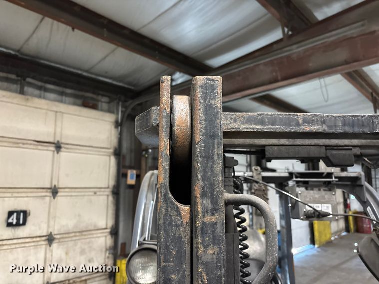 image for item FB5515 Toyota 8FGCU25 forklift