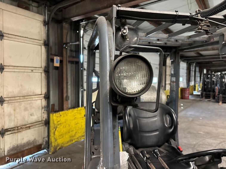 image for item FB5515 Toyota 8FGCU25 forklift