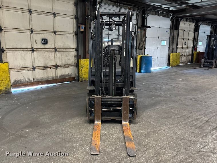 image for item FB5516 Toyota 8FGCU25 forklift