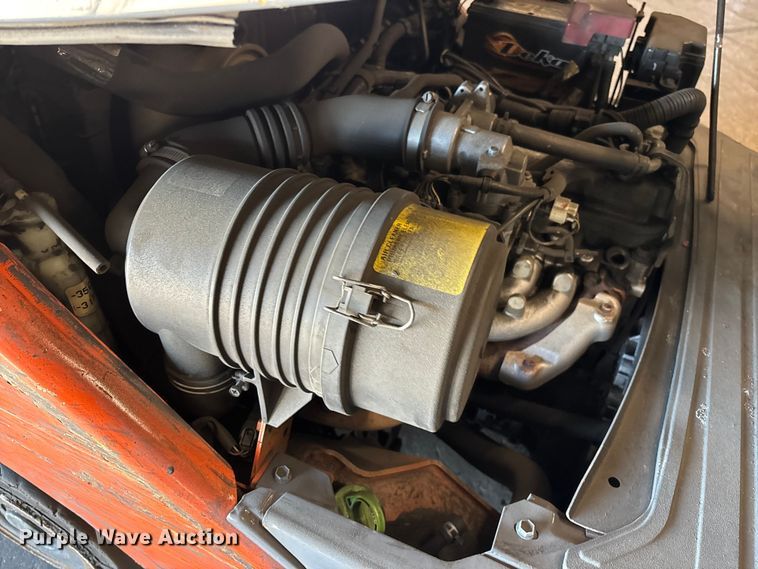 image for item FB5516 Toyota 8FGCU25 forklift