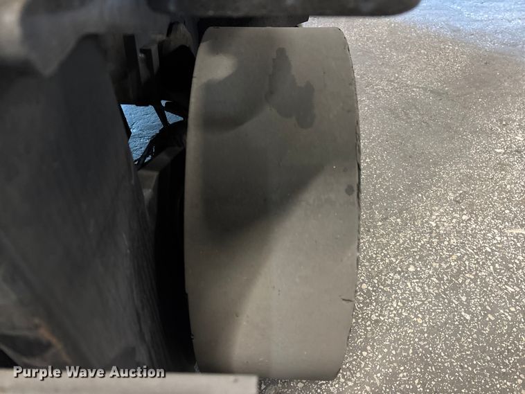 image for item FB5516 Toyota 8FGCU25 forklift