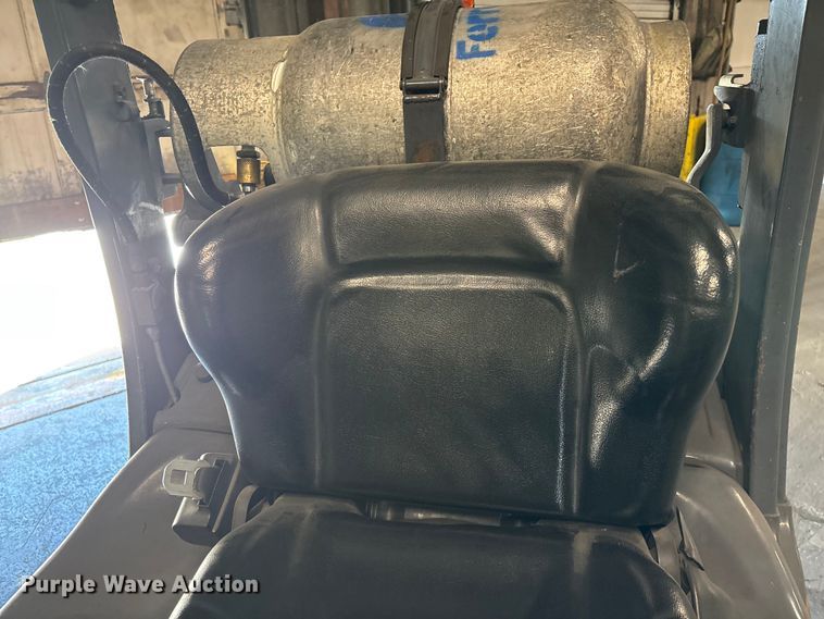 image for item FB5517 Toyota 8FGCU25 forklift