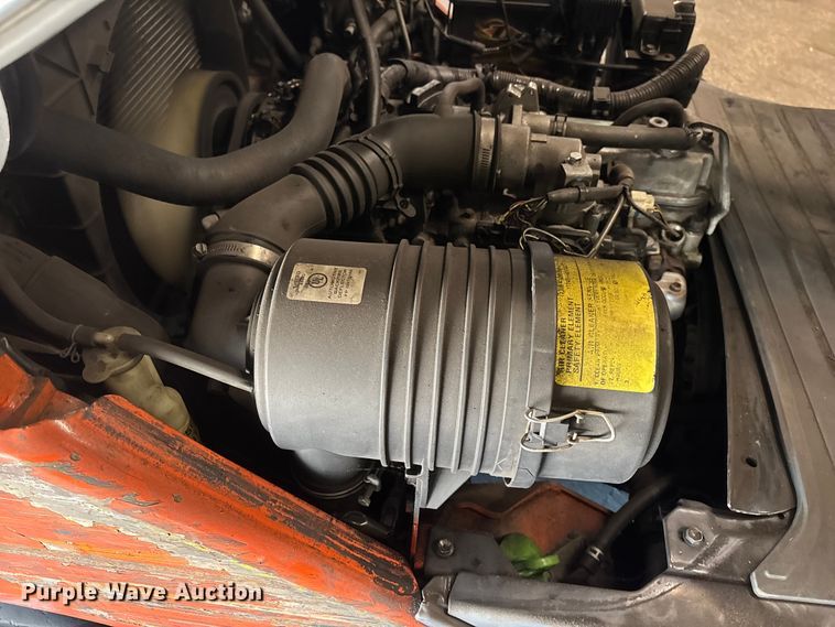 image for item FB5517 Toyota 8FGCU25 forklift