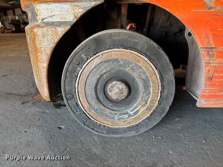 image for item FB5517 Toyota 8FGCU25 forklift