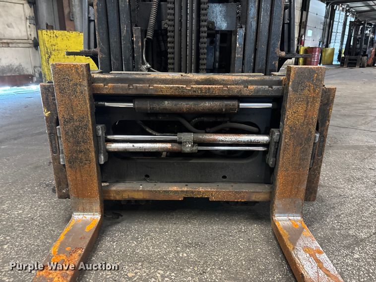 image for item FB5519 Toyota 8FGCU25 forklift