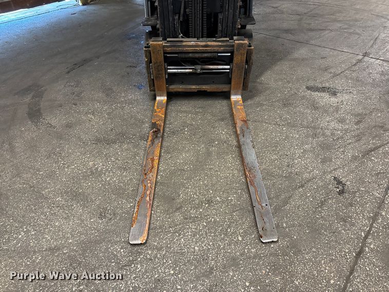 image for item FB5519 Toyota 8FGCU25 forklift