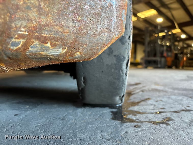 image for item FB5519 Toyota 8FGCU25 forklift